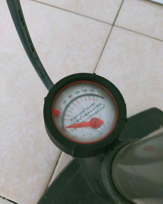Pompa per biciclette 