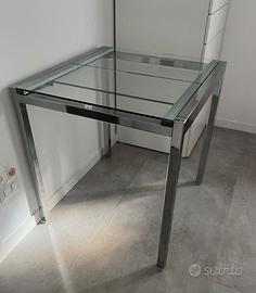 Vendo Tavolo Tavolo Rotondo Cristallo Ikea Tavolo Ikea Acciaio E Vetro  70x75 Arredamento E Casalinghi In