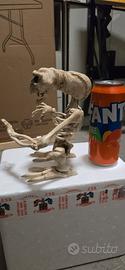 scheletro E.T.