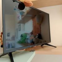 SMART TV 24 POLLICI MARCA OK