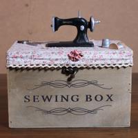 Scatola da cucito in legno