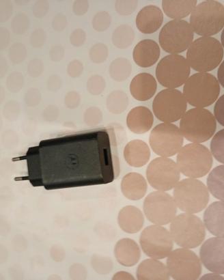 carica batterie per telefono 