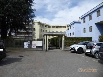 Immobile in asta di 153 m² con 4 locali e box auto