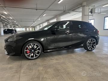 BMW Serie 1 F70 120d 48V auto