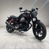 Moto Guzzi V7 IV - Stone Special Edition U11549