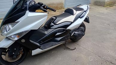 t max 500 anno 2011 permuta LEGGI