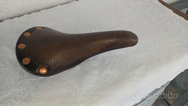 sella regal in cuoio