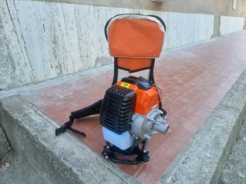 MOTORE A ZAINO PER DECESPUGLIATORE NUOVO.