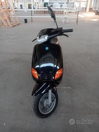 Piaggio zip