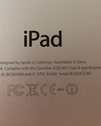 IPad 4 60 Gb con schermo rotto