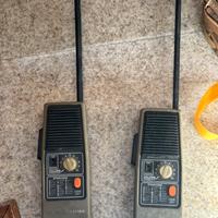 WALKIE TALKIE