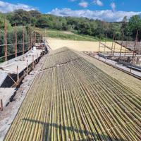 Cannicciate e stuoie di canne intrecciata