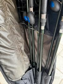 Canne carpfishing daiwa + sacca portacanne