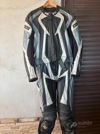 Tuta moto