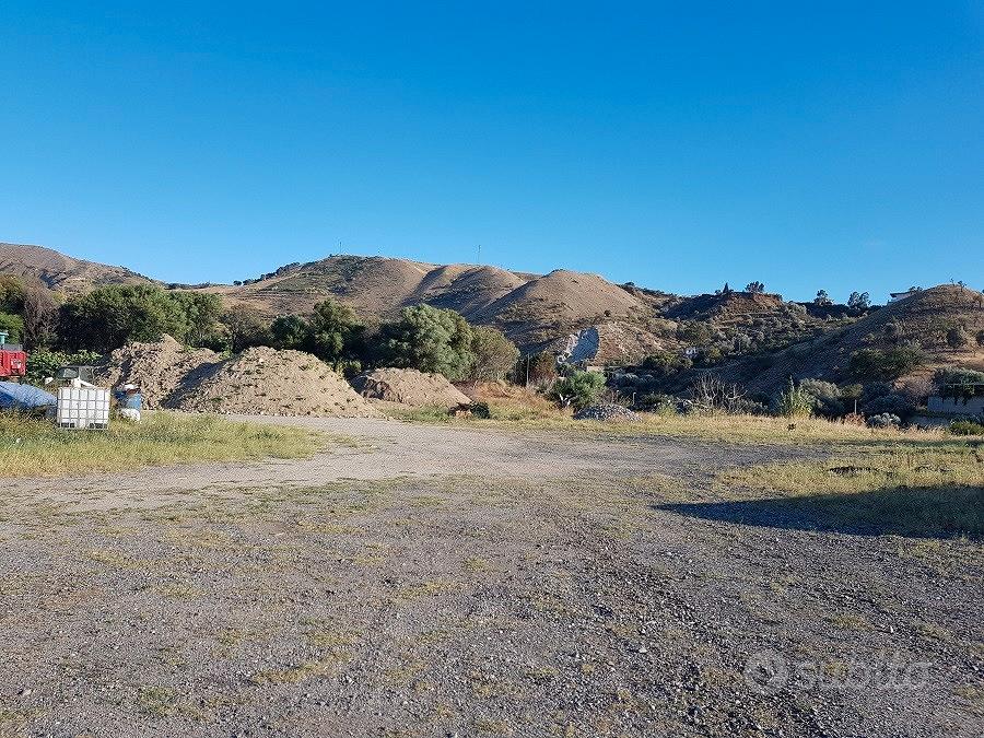 Ampio Terreno Pianeggiante Pellaro 13.000 Mq - Vista 3