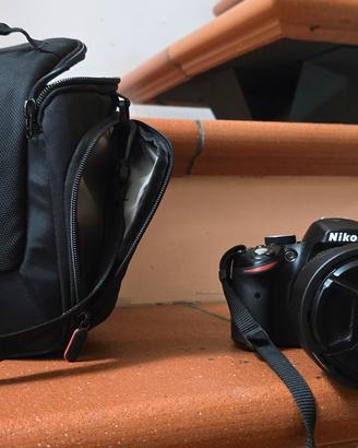 Nikon d3200 con obiettivo 18-140 stabilizzato