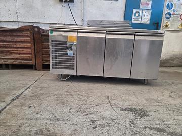 Bancone frigo / Tavolo refrigerato professionale