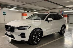 VOLVO XC60 B4 (d) automatico Business