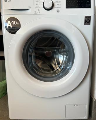 Lavatrice LG ThinQ Slim 8kg