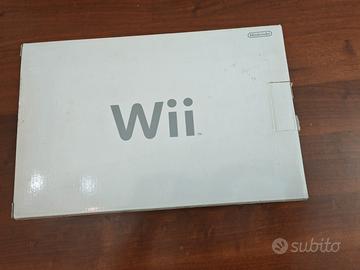 Nintendo Wii Completa con Accessori