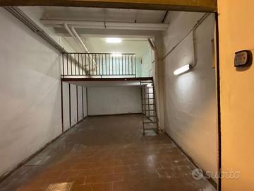 Box 26 mq + soppalco in muratura