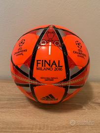 Pallone da calcio finale champions league 2016