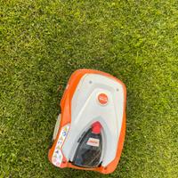 ROBOT TOSAERBA  2400mt stihl