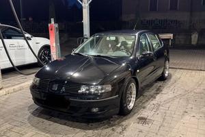 Seat Toledo 2.3 VR5