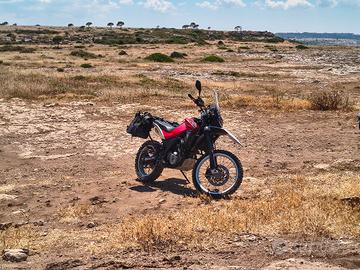 Husqvarna 650 rally Adventure 