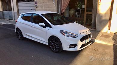 Ford fiesta ST line 2018