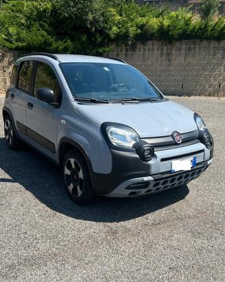 Fiat Panda 1.0 hybrid City Cross s&s 70cv