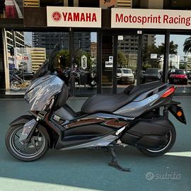 Yamaha X-Max 300 Tech Max