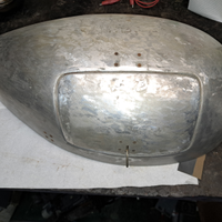 Cofano in alluminio per vespa v30 v31 v32 v33