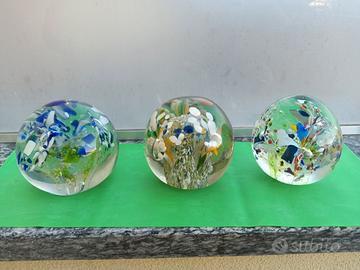 Fermacarte in vetro trasparente vintage