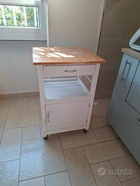 mobiletto con rotelle da cucina bianco e bambù