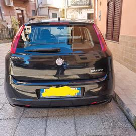 AUTO FIAT GRANDE PUNTO
