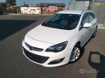 Opel Astra 1.6 CDTI EcoFLEX S&S Sports Tourer Cosm