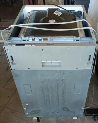 lavastoviglie Whirlpool 