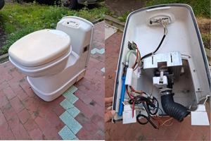 Tazza WC Risciacquo e Scarico Elettrici C 200