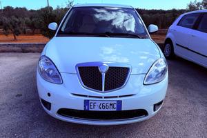 LANCIA Ypsilon 1.2 69 CV Platinum