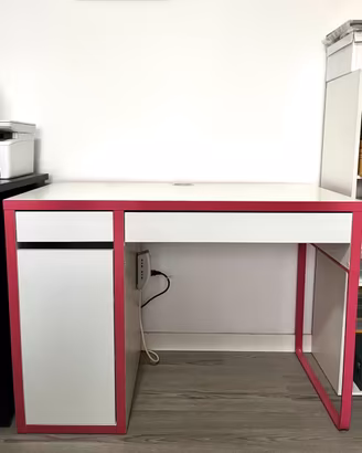 Scrivania IKEA