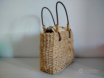 Borsetta in paglia