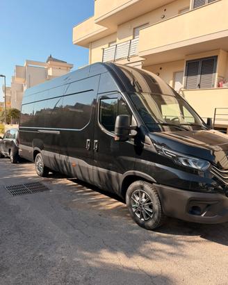 Iveco Daily 3.0 HI21 automatico L4h3 nuovo