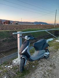 Piaggio Zip 50