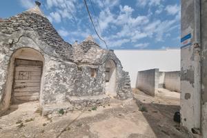 Suolo Edificabile con Trulli - Villa Castelli