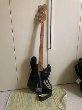 Fender jazz bass player II series
