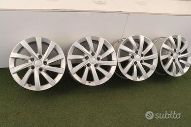 Cerchi in lega Alfa Romeo Giulietta 16 ORIGINALI