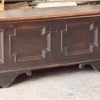 cassapanca circa fine 800