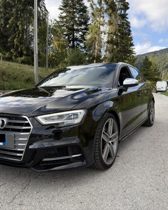 AUDI S3 SPB 2.0 TFSI 300 CV quattro S tronic