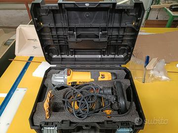 DEWALT DWE4257KT-QS, Smerigliatrice angolare